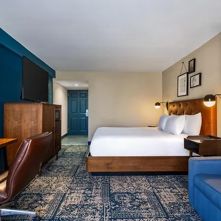 Four Points By Sheraton Greensboro Airport Hotel Exterior foto