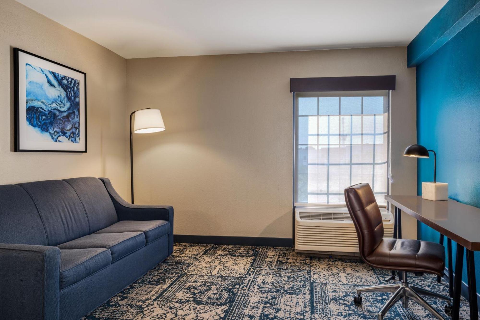 Hotel Four Points By Sheraton Airport